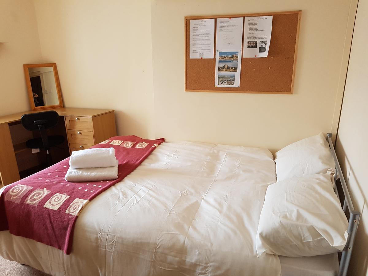 High Street Serviced Apartment Rochester  Extérieur photo